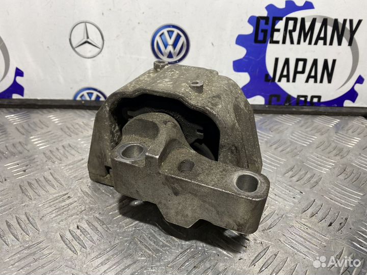 Опора двигателя Golf Jetta Bora Audi A3