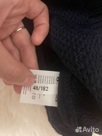 Свитер с оленем