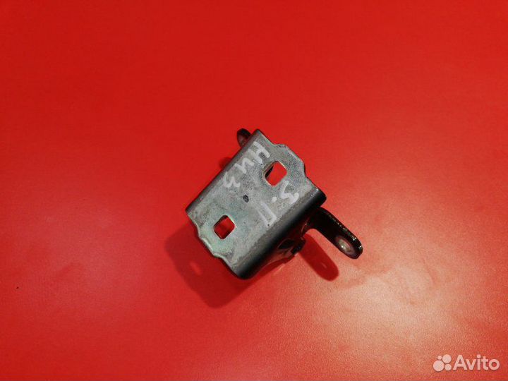 Петля двери задняя правая Opel Meriva S10 A14NET