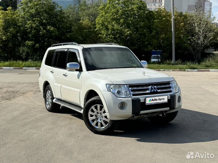 Mitsubishi Pajero 3.5 AT, 2011, 237 250 км