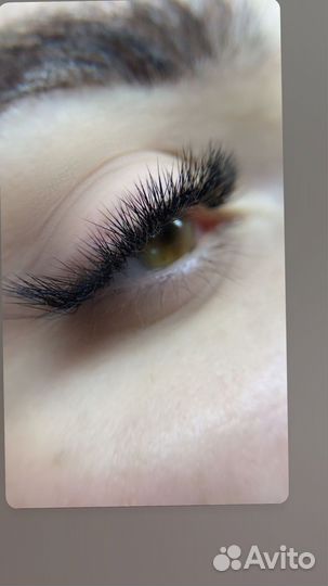 Наращиванее ресниц