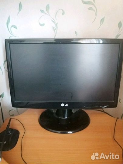 Монитор LG