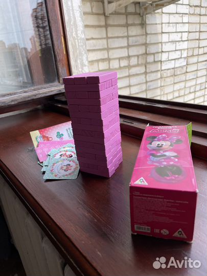 Игра Падающая башня / Дженга