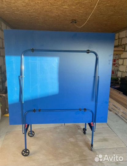 Стол для настольного тенниса