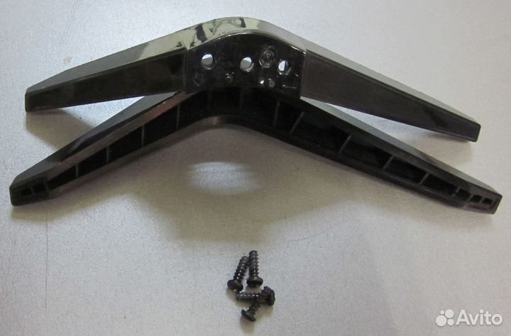 Подставка для dexp H32G8000Q