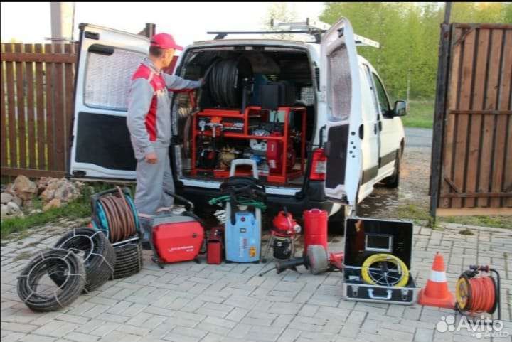 Прочистка канализационных труб и устранение засоро