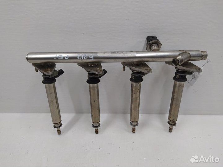 Б/У Б/У Форсунка 2.0i om 274 4 шт с рампой +