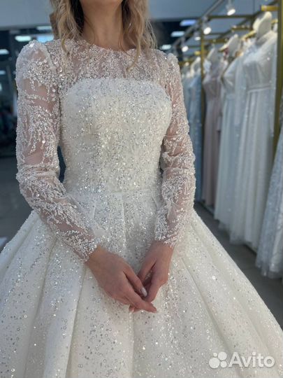 Платье свадебное