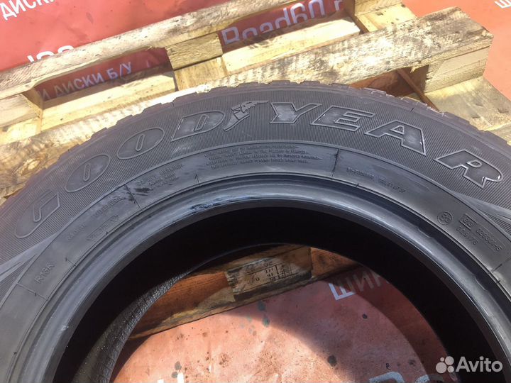 Goodyear Wrangler HP All Weather 255/65 R17