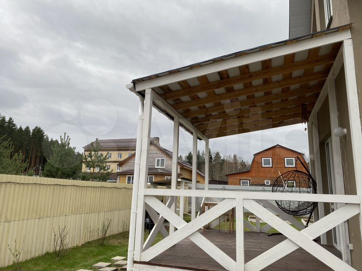 Коттедж 104 м² на участке 6 сот.