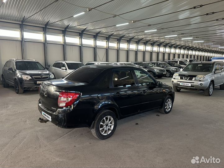 LADA Granta 1.6 МТ, 2012, 263 000 км