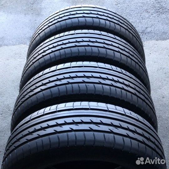 Nexen N8000 235/65 R17 104H