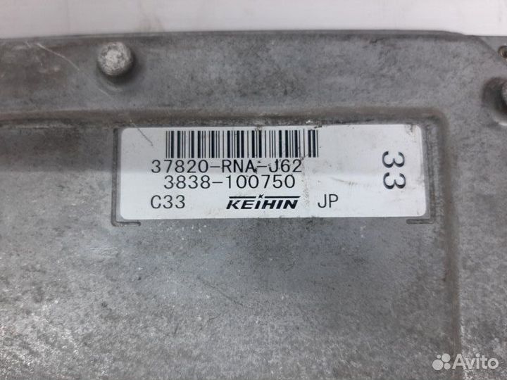Блок управления двигателем Honda Сiviс 8 FD1 R18A