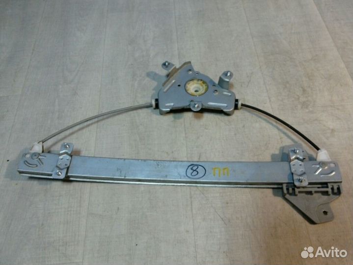 Стеклоподъемник передний правый Hyundai Solaris 1