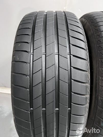 Bridgestone Turanza T005 235/55 R17
