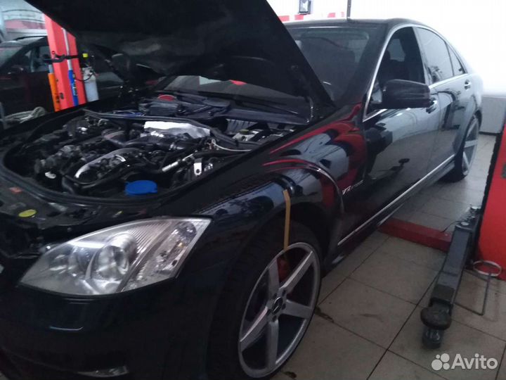 Задняя левая пневмостойка Mercedes W221 4Matic