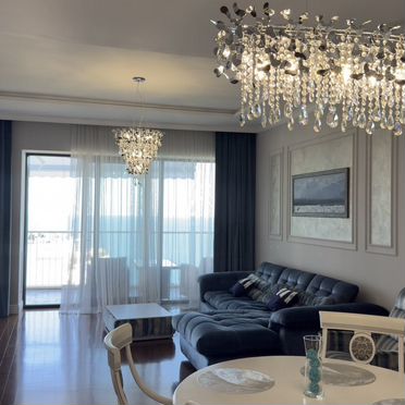 7-к. апартаменты, 147 м², 6/18 эт.
