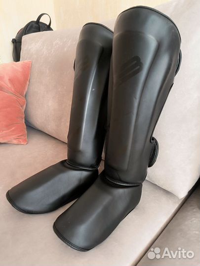 Защита для ног единоборства