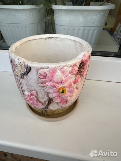 Ведро пластиковое, горшок