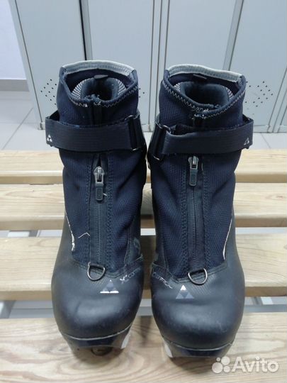 Лыжные ботинки детские