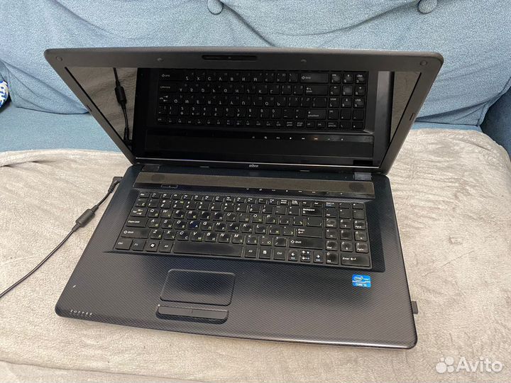 Ноутбук DNS A17FD