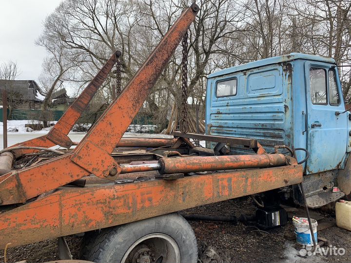 Запчасти на ЗИЛ