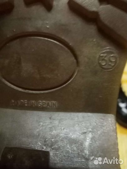 Испания. 39 размер, натуральная кожа новые