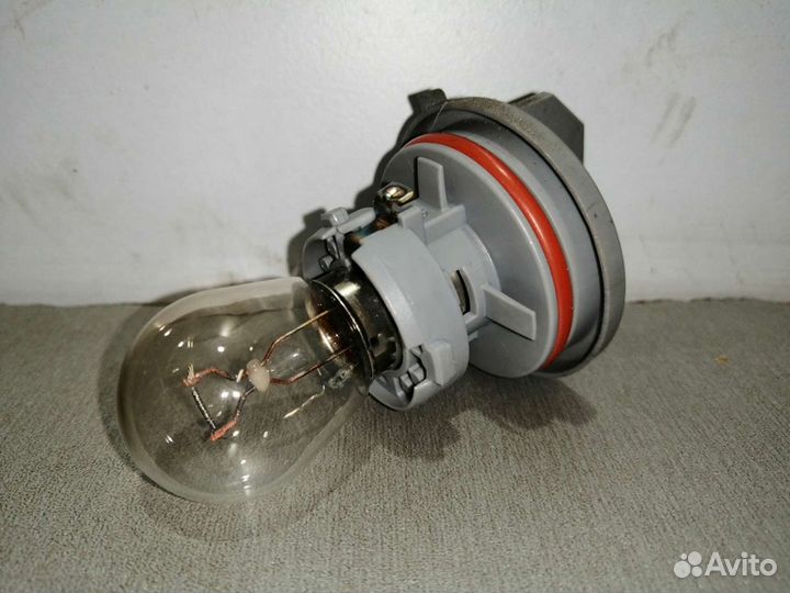 Цоколь поворотника фары Ford Fusion