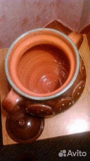 Новый керамический горшок