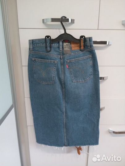 Джинсовая юбка levis 27р новая