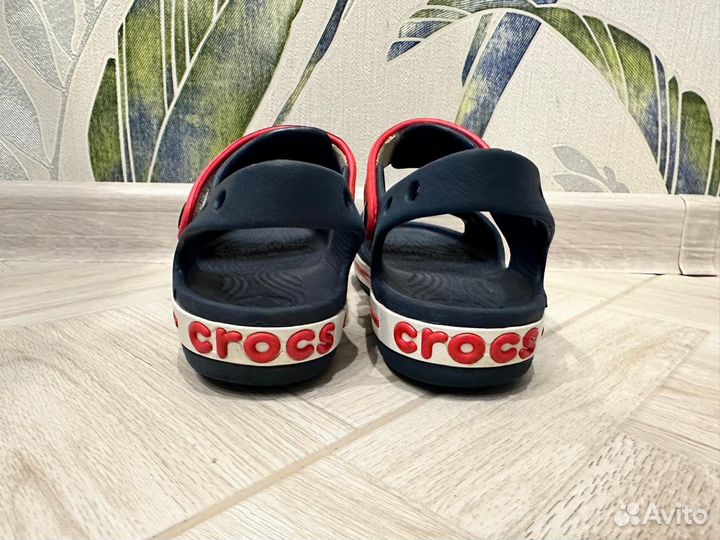 Сандалии crocs детские