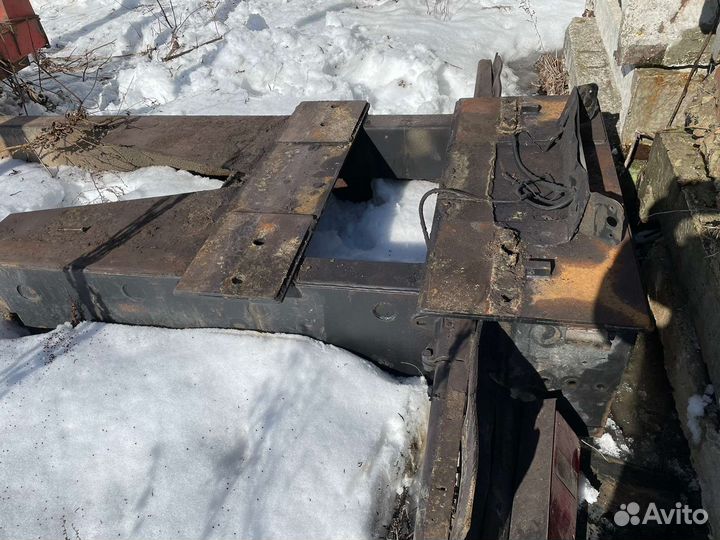 Камаз площадка с конниками кму