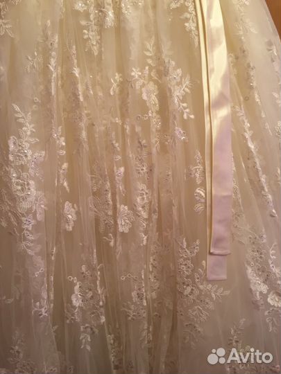 Продам шикарное свадебное платье