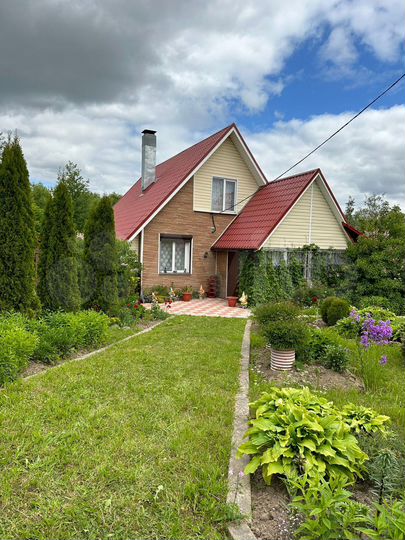 Дом 121 м² на участке 14 сот.