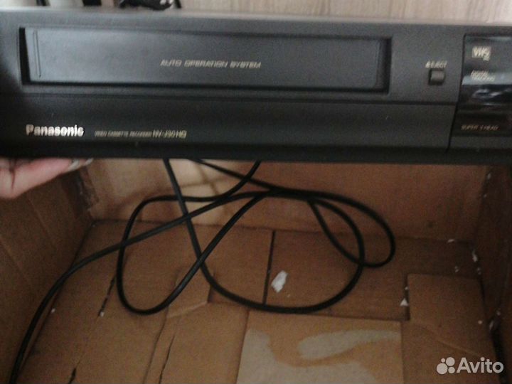 Видеомагнитофон panasonic nv-j30EE (можно на запча