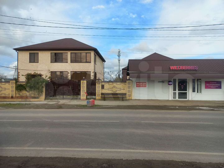 Дом 105 м² на участке 7,6 сот.