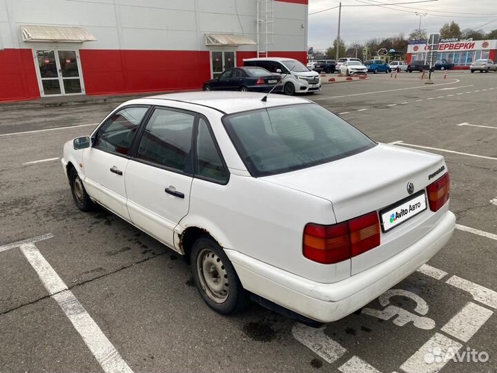 Volkswagen Passat 1.8 МТ, 1994, 365 000 км