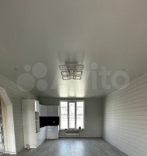 Дом 160 м² на участке 5,5 сот.