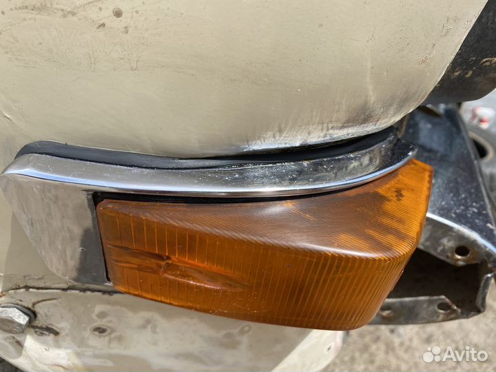 Газ 24 Правый передний поворотник