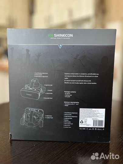 Очки виртуальной реальности с джойстиком VR