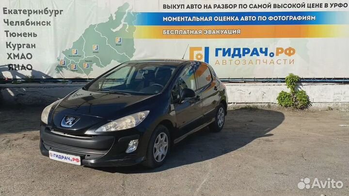 Накладка блока управления отопителем Peugeot 308