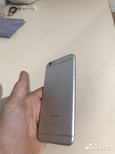 iPhone 6S, 16 ГБ