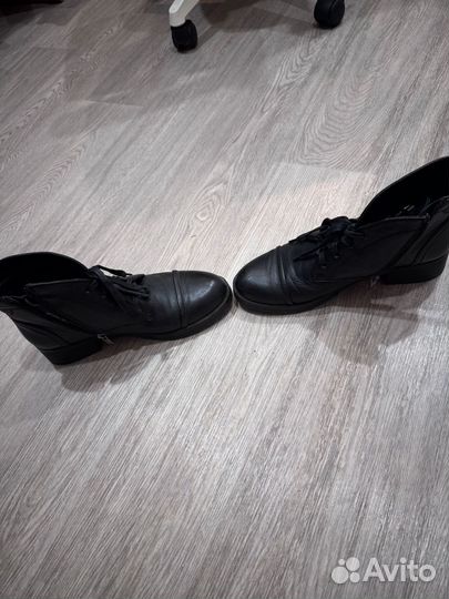 Ботинки женские демисезонные 38 размер