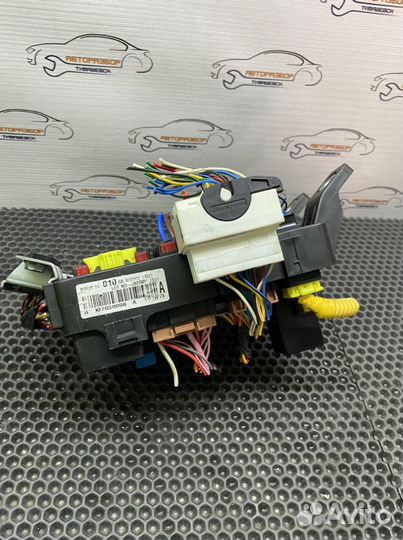 Блок предохранителей Kia Rio 2 2005-2009