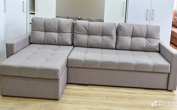 Угловой диван со спальным местом