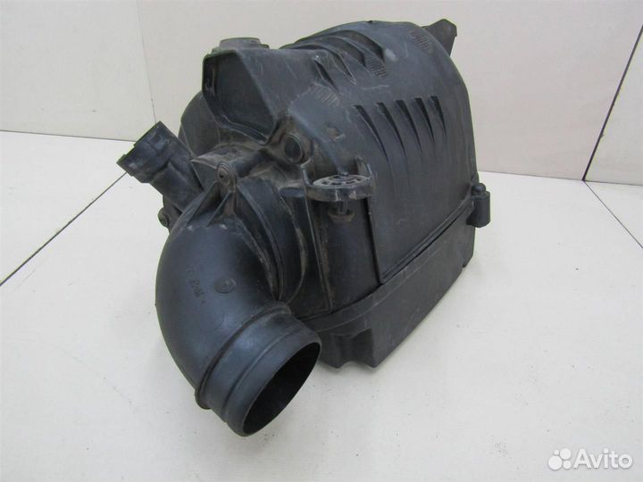 Корпус воздушного фильтра Skoda Octavia (A5 1Z)