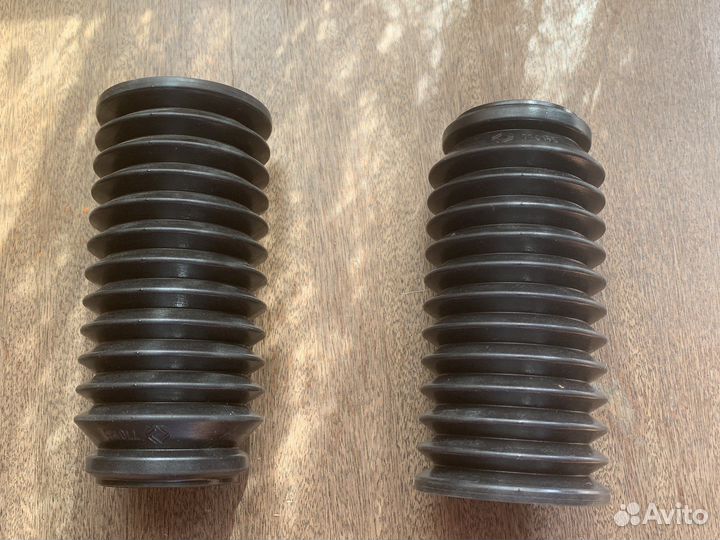 Комплект пыльников амортизатора новый Audi/Skoda