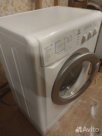 Стиральная машина indesit