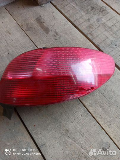 Фара задняя peugeot 206