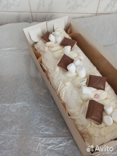 Меренговый рулет